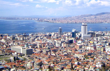 “Bakan Özhaseki, İzmir'e Dönüşüm Müjdesi Verdi”