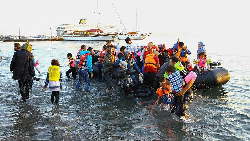 'Atina’da 400 Bin Kişilik Göçmen Kampları Oluşturmamızı İstiyorlar'