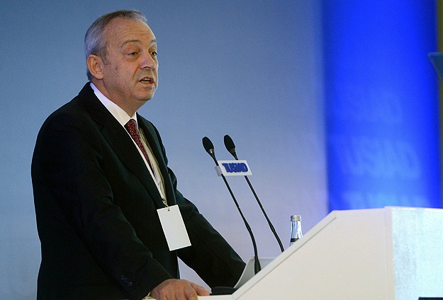 AB Üyeliği İçin Tarih Belirlensin