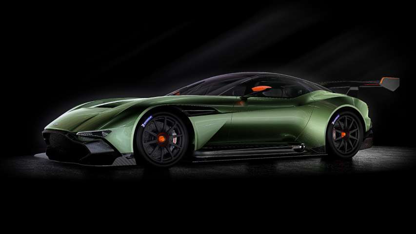 2.4 Milyon Pound Değerindeki Aston Martin “Vulcan” Modeli İzmir’e Geliyor