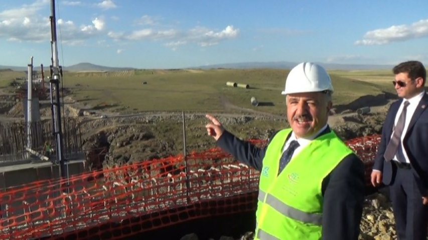 Bakü-Tiflis-Kars Demiryolu Ay Sonunda Hizmete Açılacak